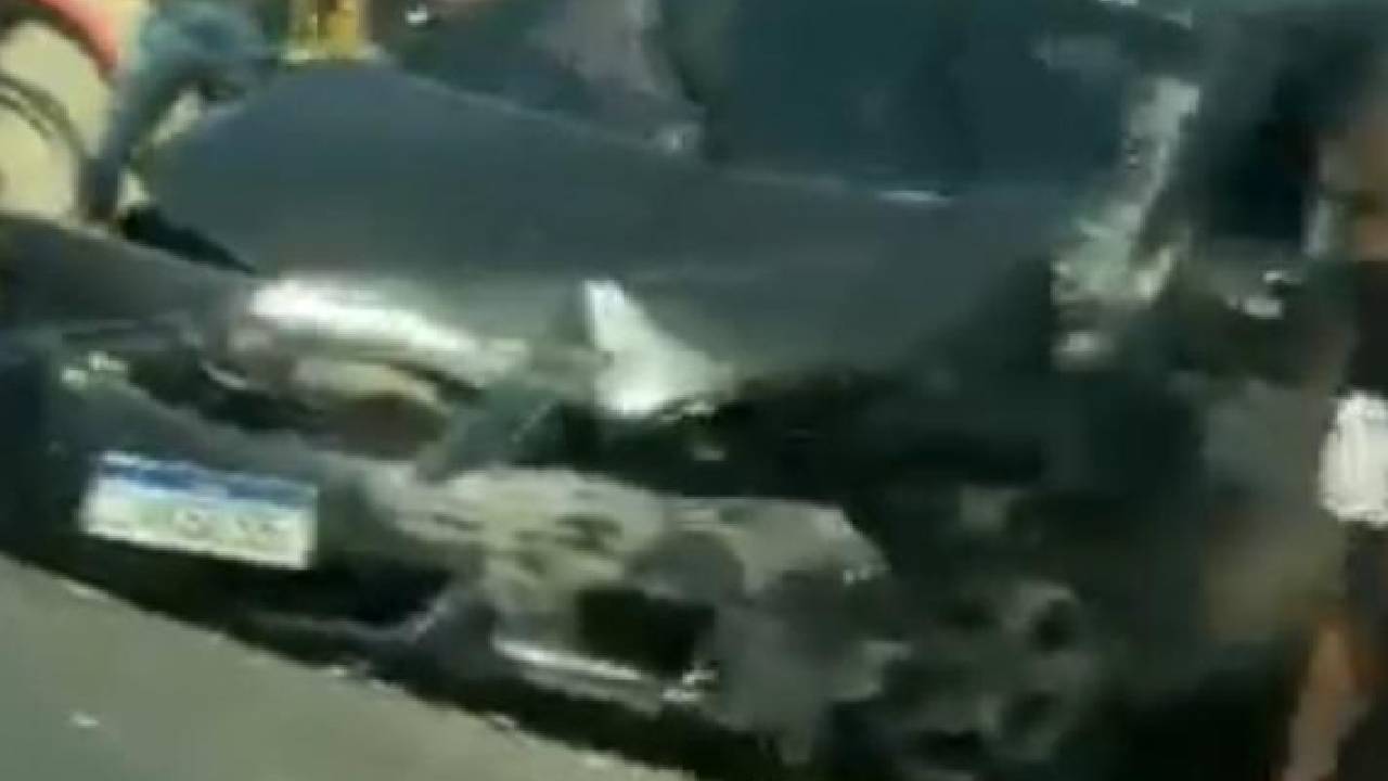 Acidente entre caminhão e carro é registrado nas proximidades de posto de combustível em Petrolina-PE