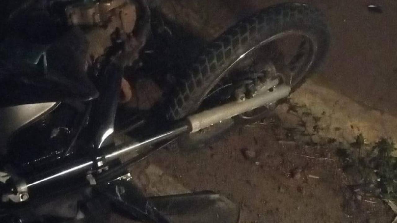 Acidente envolvendo moto e caminhão é registrado na zona rural de Petrolina-PE