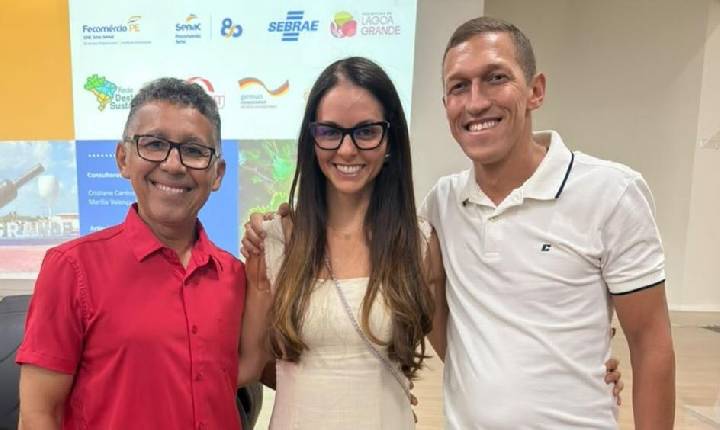 Após Ítalo Ferreira fazer inúmeros elogios à Mantena, fica decidido que a eleição da Mesa Diretora da Câmara de Lagoa Grande-PE será realizada no dia 4 de novembro