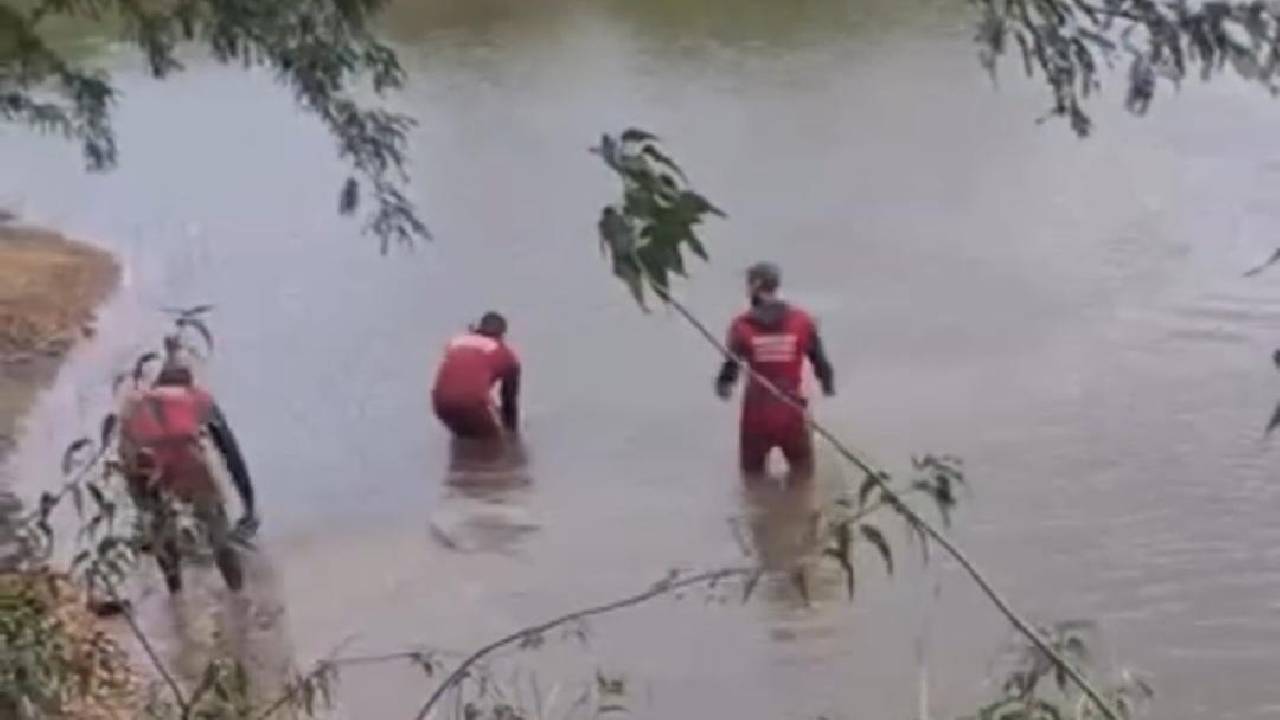 Bombeiros resgatam corpo de Cicinho, vítima fatal de afogamento em barragem de Lagoa Grande-PE