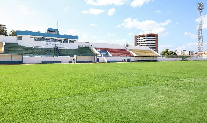 Campeonato Petrolinense: Ferroviária aplica goleada pra cima do América; Real Petrolina também vence na 2ª rodada