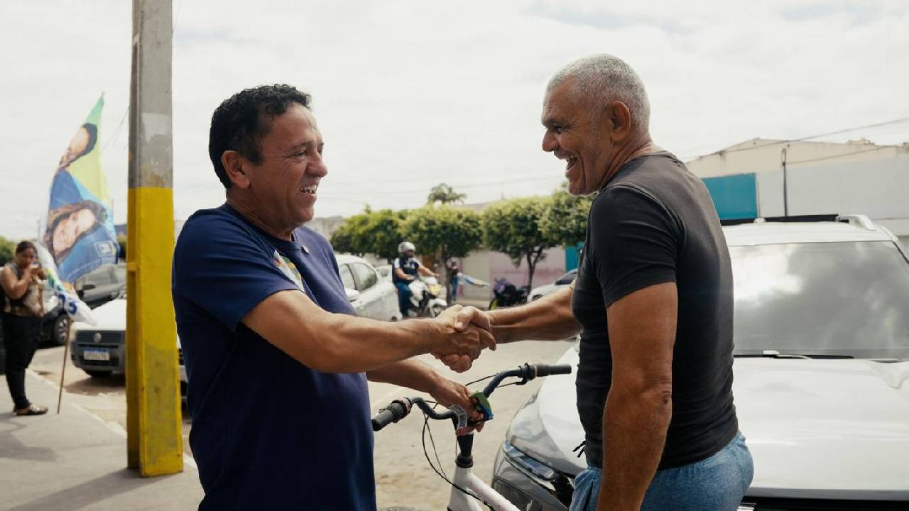 Candidato a deputado federal, Carlos Britto intensifica agenda de visitas e apresenta propostas em Petrolina-PE