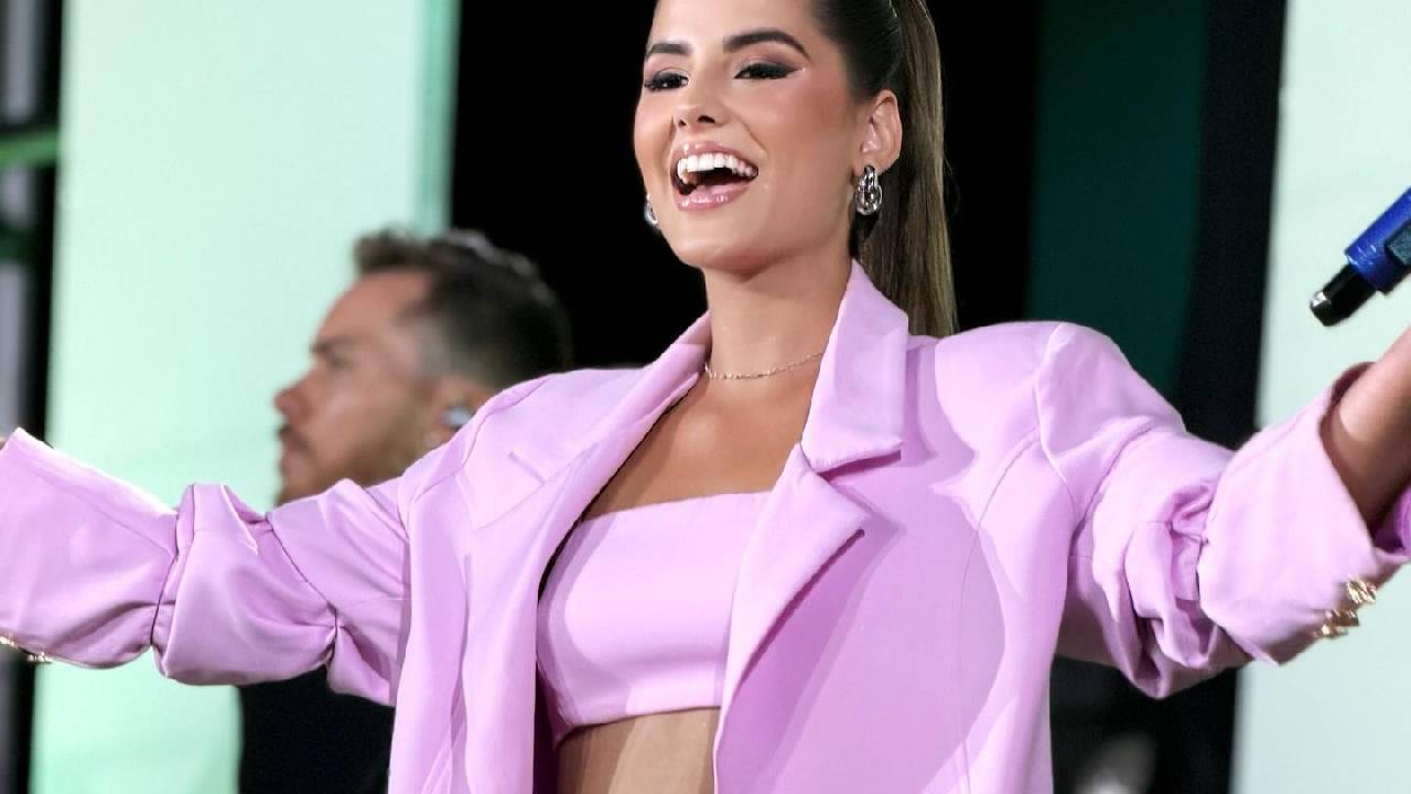 Cantora Ellen Castro anuncia saída do Forró da Brucelose; VEJA O VÍDEO