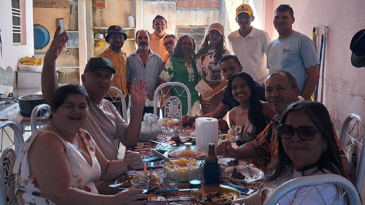 Cantoria, poesia e resenha marcam encontro com comunicadores da Lagoa Grande FM, repórter Villas Boas, e os poetas Zé do Espírito Santo e Ninho Pernambuco; ASSISTA