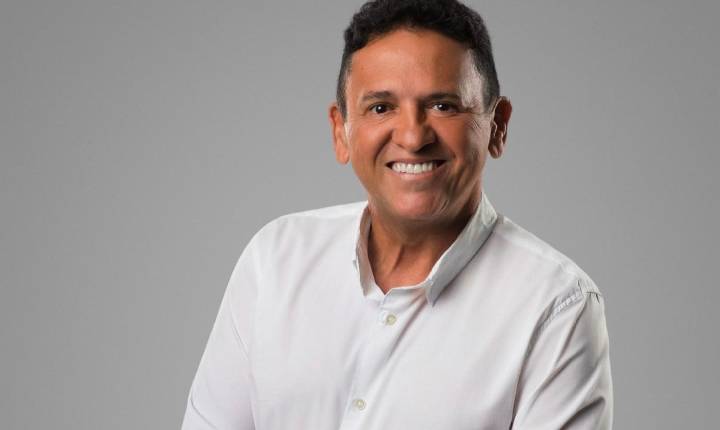 Com foco na pré-candidatura à Câmara Federal, Carlos Britto anuncia afastamento da direção do Blog