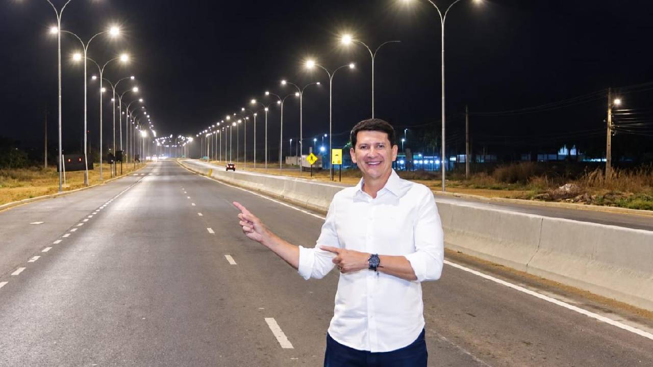 Com mais de R$ 12 milhões investidos, Prefeitura de Petrolina-PE entrega iluminação LED no trecho entre a entrada do bairro João de Deus e a Pepsico