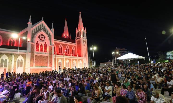 Com tradição, novos talentos e muito forró, Concurso de Sanfoneiros atrai multidão para a Concha Acústica de Petrolina-PE
