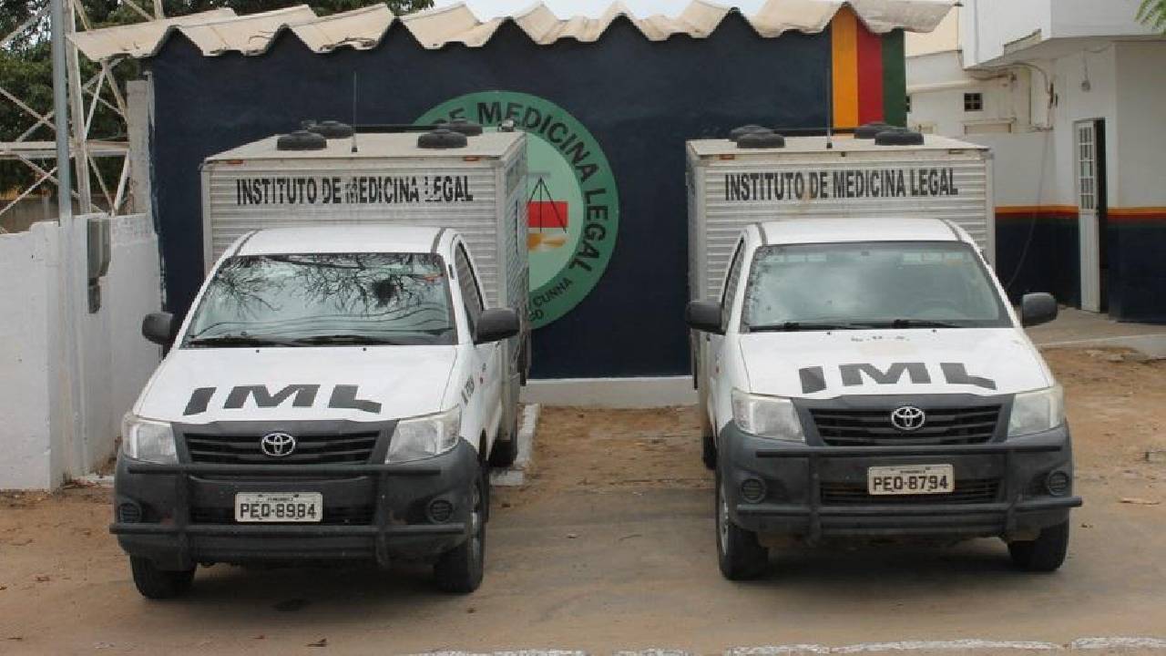 Criminosos arrombam portão de residência e matam homem a tiros na zona rural de Petrolina-PE