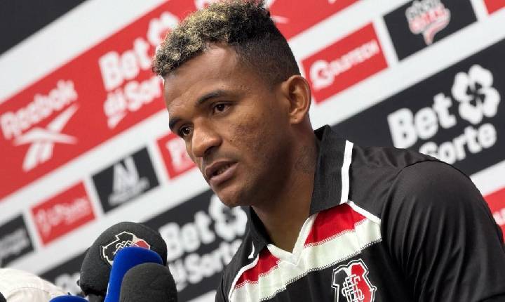 De volta ao futebol brasileiro: Jogador revelado na base do Petrolina e com passagens por times da 