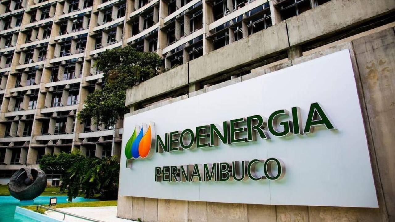Em nota enviada ao BND, Neoenergia diz que está ciente das quedas de energia em Izacolândia, Lagoa Grande e região, e garante previsão para normalizar situação; CONFIRA