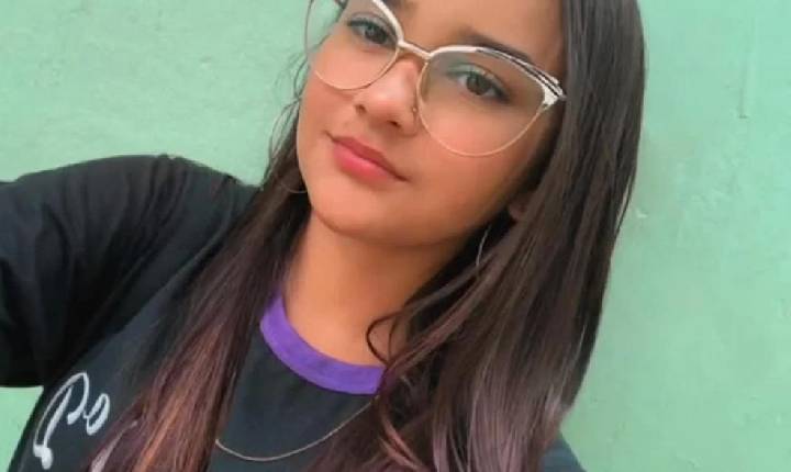 Fatalidade na Bahia: Mãe tenta reanimar filha de 16 anos, mas, não consegue evitar óbito por descarga elétrica enquanto fazia chapinha