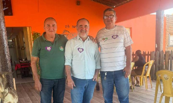 Gestores e educadores de Petrolina, e o ex-vereador de Lagoa Grande, Vanelson declaram apoio à Julio Lossio na busca pela vaga na Alepe