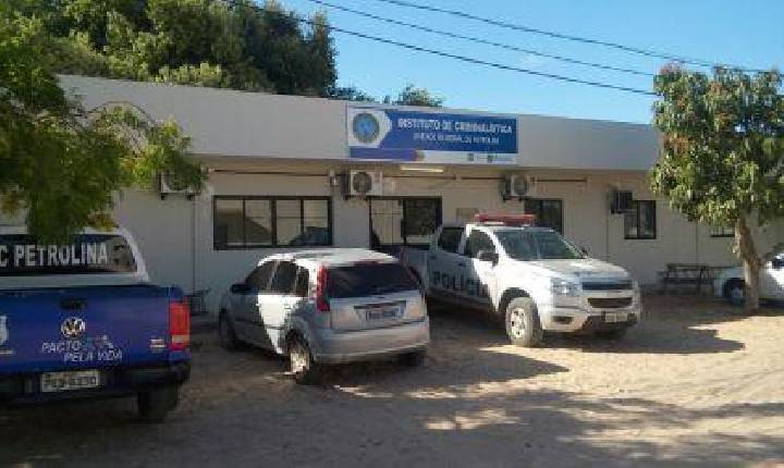 Idosa morre ao ser atropelada por ônibus no bairro Vila Eduardo, em Petrolina-PE