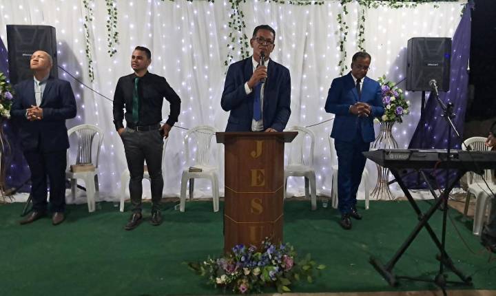 Igreja Evangélica A Videira Verdadeira de Lagoa Grande-PE celebra o 14⁰ aniversário do Programa Jesus Cristo a Videira Verdadeira; ASSISTA