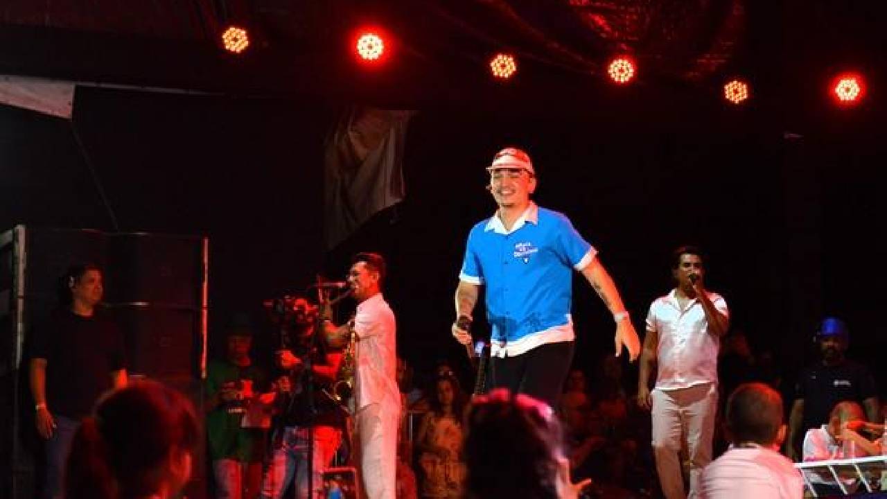 João Gomes arrecada mais de R$ 1 milhão em show beneficente para o Hospital Dom Tomás, de Petrolina-PE
