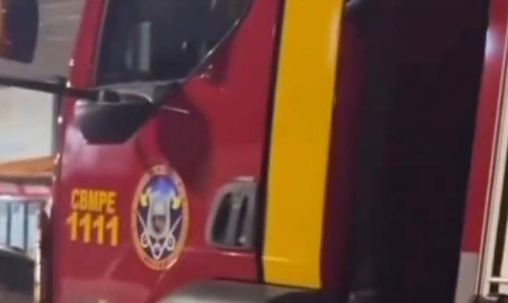 Jovem ciclista é atropelada por carro no bairro Gercino Coelho, em Petrolina-PE