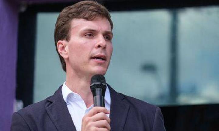 Martelo batido! Miguel Coelho vai apoiar Mendonça Filho para o Senado e descarta candidatura à Câmara Federal
