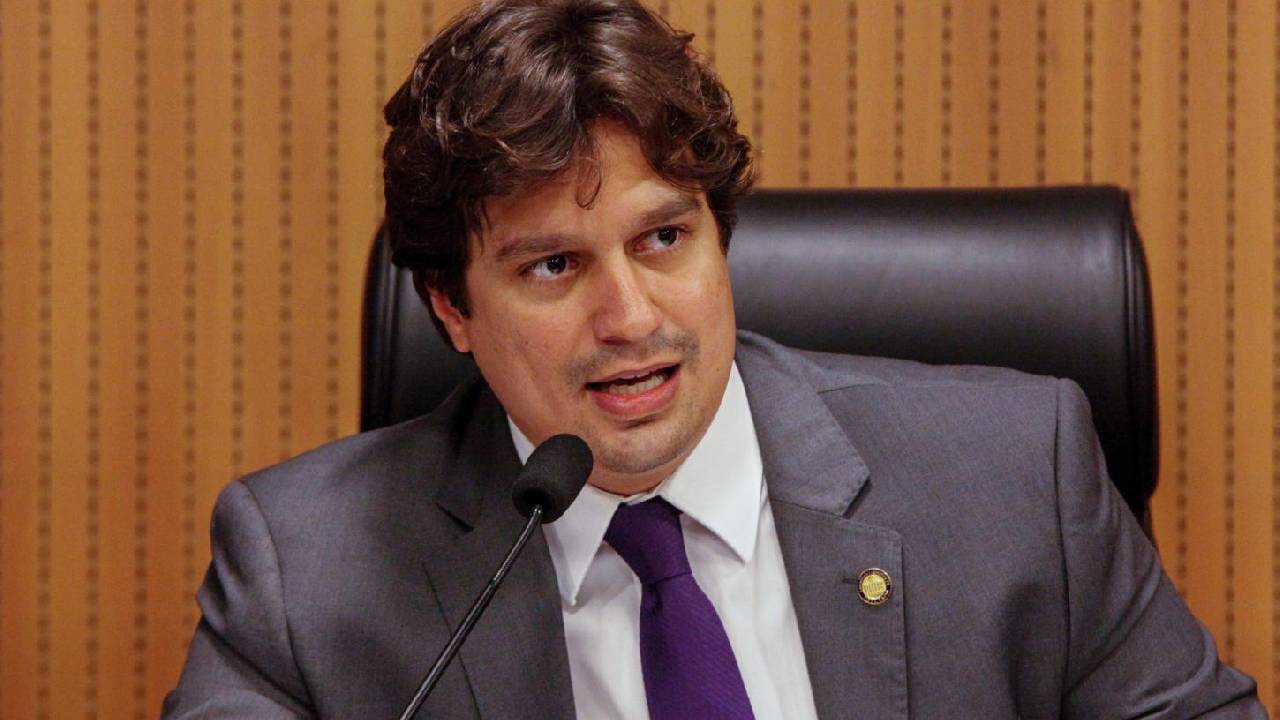 Pedido de registro da candidatura de Lucas Ramos à reeleição para a Câmara dos Deputados é protocolado na Justiça Eleitoral