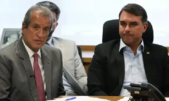 PL - partido de Flávio Bolsonaro se pronuncia e reconhece a vitória de Lula no segundo turno