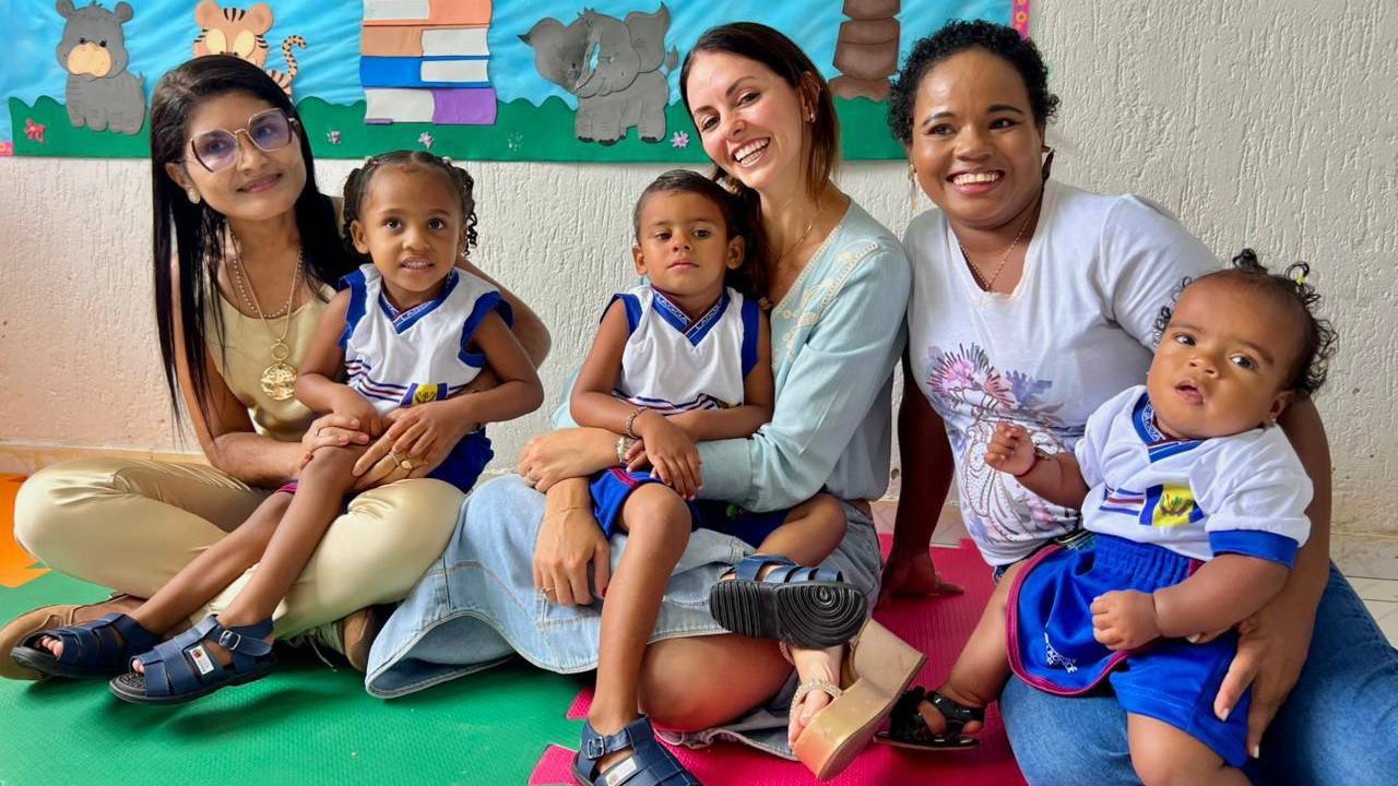 Prefeitura de Lagoa Grande-PE reforça compromisso com a educação e entrega novos fardamentos para quase 5 mil alunos da Rede Municipal