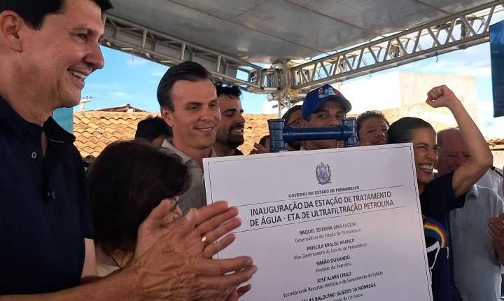 Raquel Lyra inaugura obra em Izacolândia, entrega ônibus escolares, anuncia reforma da Escola Santa Maria e assina Convênio para construção do Mercado Público de Lagoa Grande