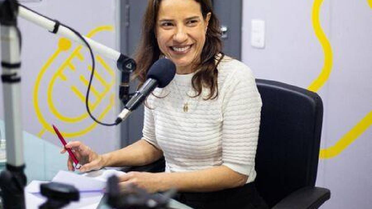 Raquel Lyra lidera nova pesquisa para o Governo de PE, com quase 50% na estimulada e mais de 60% na espontânea