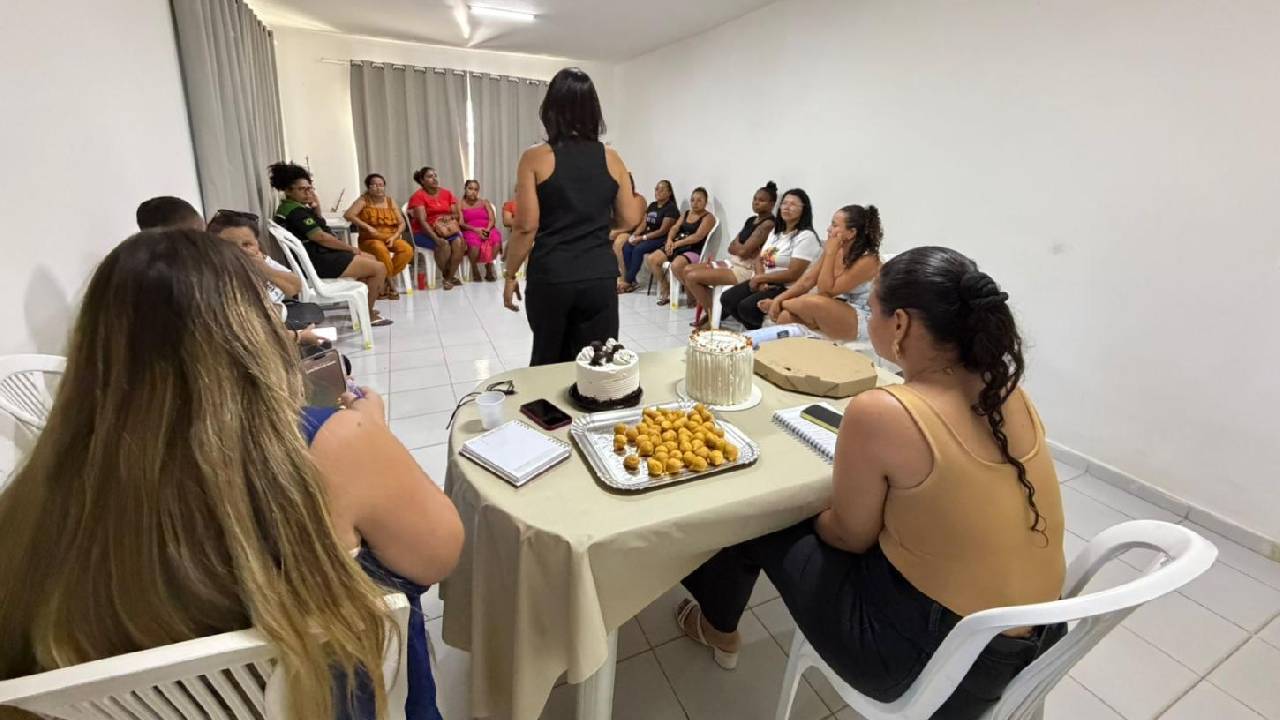 Secretaria de Saúde de Lagoa Grande-PE reúne mães atípicas em momento de escuta e avaliação dos serviços prestados ao público neurodivergente