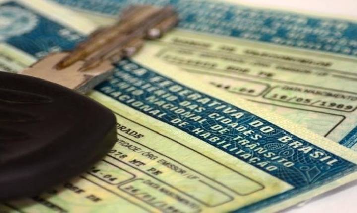 Serviço itinerante do Detran chega à Petrolina-PE com foco na primeira CNH para atender também Lagoa Grande-PE, Santa Maria da Boa Vista-PE e outras cidades do Sertão