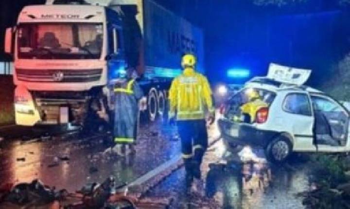 Tragédia no trânsito: Grave acidente mata três pessoas da mesma família; entre as vítimas uma criança, de 6 anos