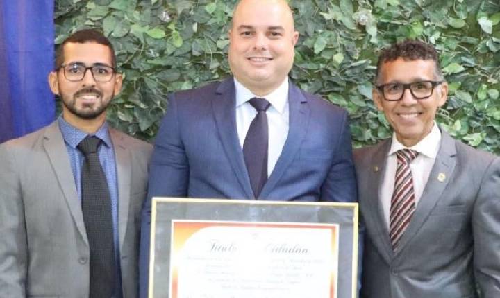 Vereador Mantena e o Procurador do Município de Lagoa Grande destacam a importância da atuação do Promotor de Justiça, Dr. Filipe Regueira que deixará o cargo