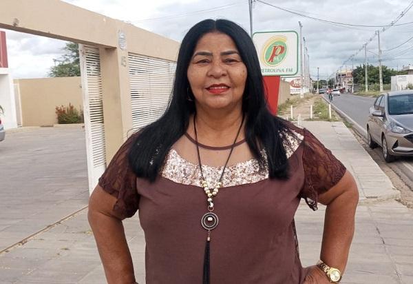 Neste domingo (03) a cantora petrolinense, Vera de Maria Maga irá se apresentar na semifinal do The Voice Mais