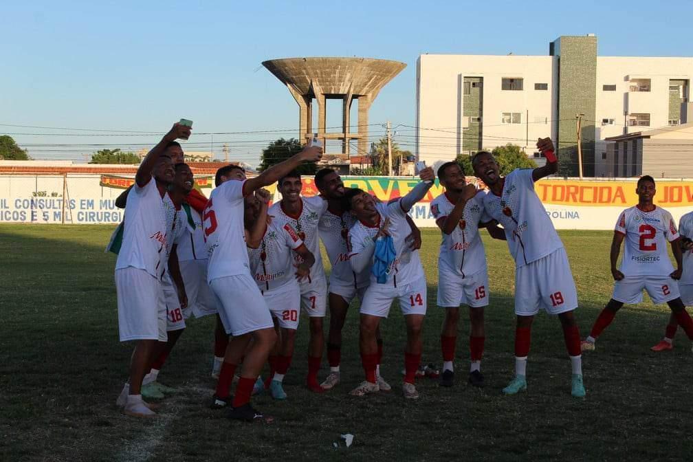 Campeonato Pernambucano Série A2: Petrolina é condenado pelo TJD e pode ficar sem o acesso; clube recorrerá da decisão