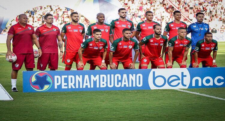 Salgueiro visita Náutico buscando vaga na semifinal do Pernambucano