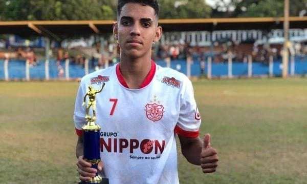Jogador de 19 anos é encontrado esquartejado no Mato Grosso do Sul; polícia prende ex-namorada da vítima por participação no crime