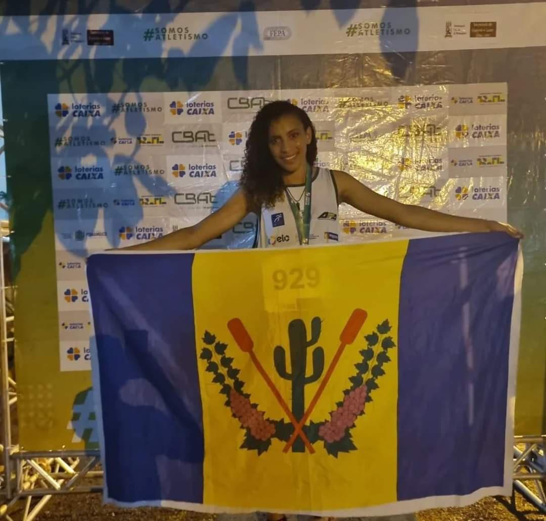 Atleta de Lagoa Grande, Karol Nere segue fazendo história e conquista medalha de ouro em mais uma competição de arremesso de dardo, em Recife