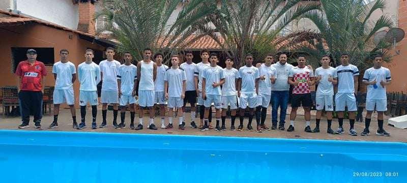 Com incentivos da Prefeitura, Esporte de Lagoa Grande-PE leva atletas para avaliações técnicas em clubes de São Paulo