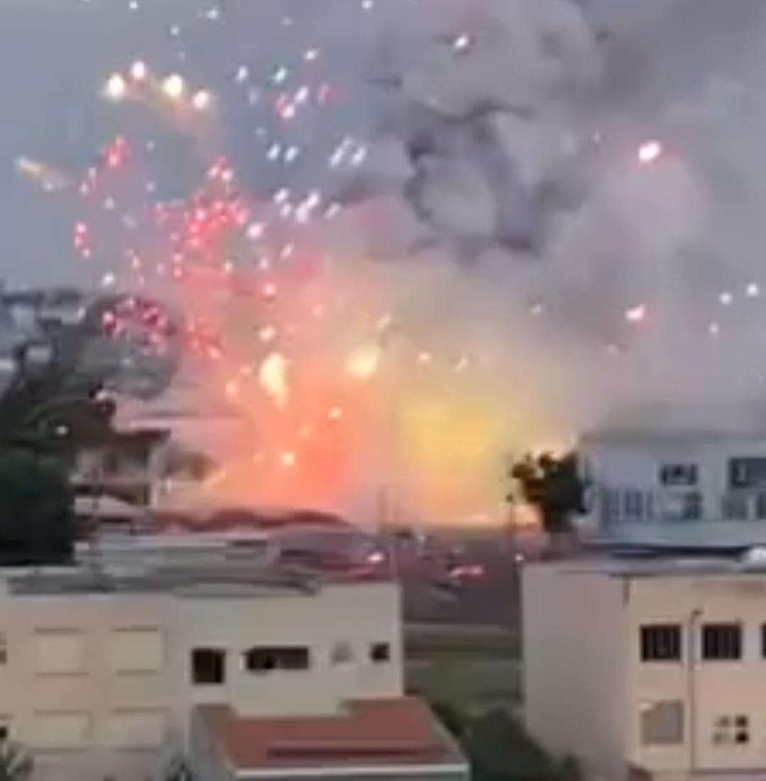 Imagens devastadoras: Incêndio atinge loja de fogos de artifício em São Paulo; veja o vídeo