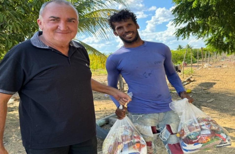 Solidariedade: Ex-vereador de Petrolina-PE, Domingos de Cristália realiza ação social e distribui cestas básicas