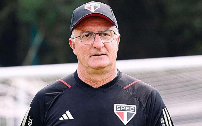CBF deve anunciar Dorival Júnior nas próximas horas para assumir a Seleção Brasileira e diante disso o São Paulo já está buscando um substituto
