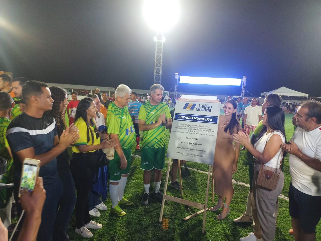 Com presença de atletas nacionais, Prefeitura de Lagoa Grande-PE inaugura o Estádio Municipal Honorão