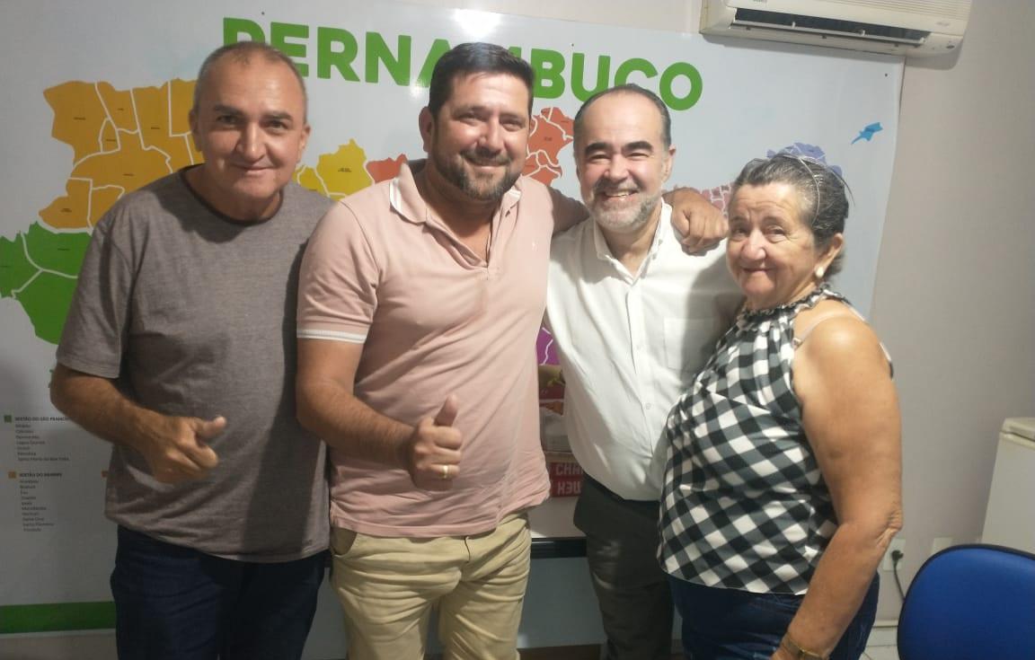 Em busca de uma vaga na Câmara de Vereadores de Petrolina-PE, Domingos de Cristália ganha aliados em seu grupo político