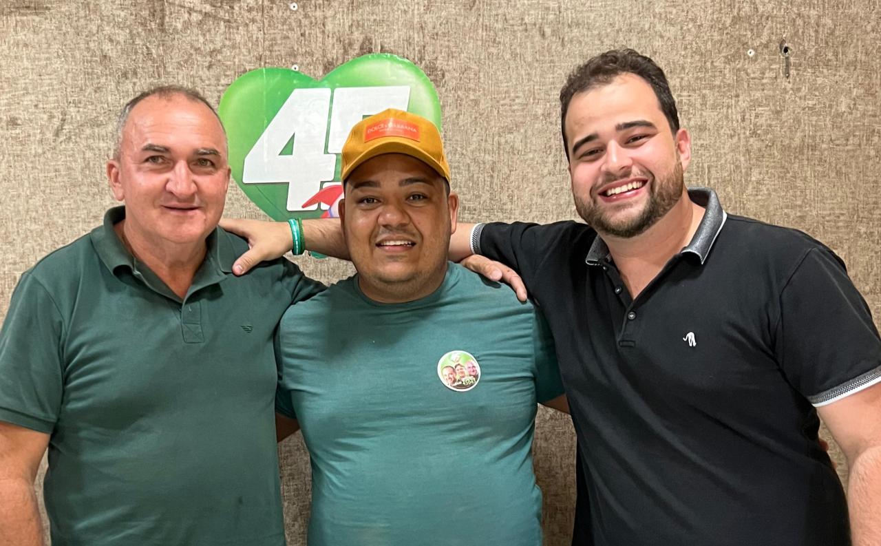 Forte liderança do Santa Luzia desiste de candidatura para vereador, rompe com Simão Durando e declara apoio à Domingos de Cristália e Julio Lossio