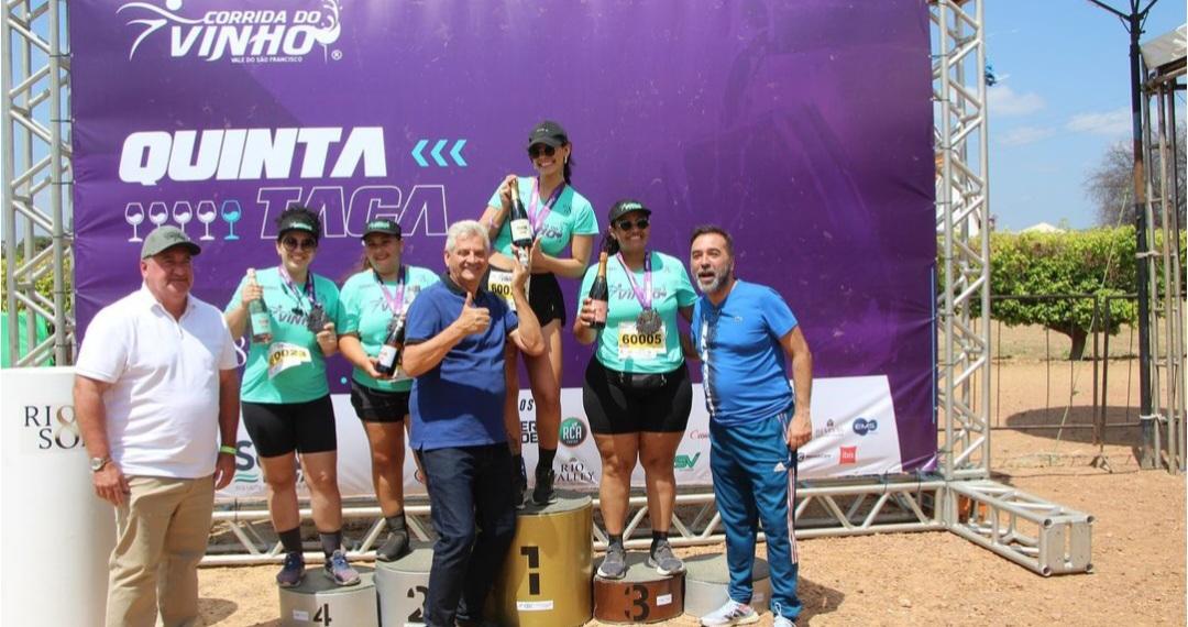 No topo esportivo: Prefeito Vilmar Cappellaro comemora a realização da 5ª edição da Corrida do Vinho em Lagoa Grande-PE