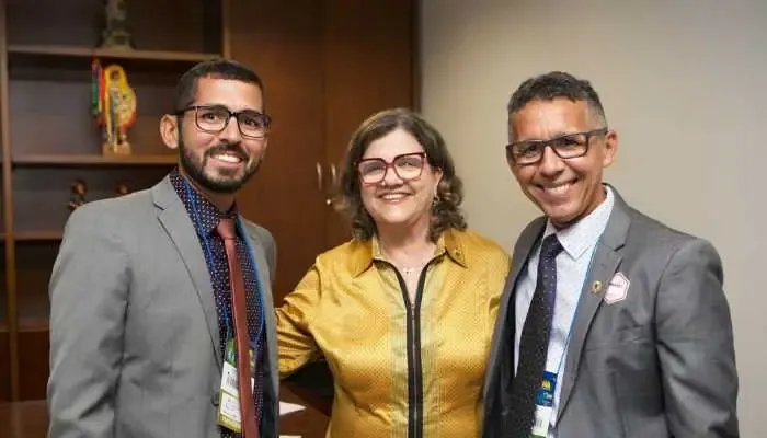 Senadora do PT, Teresa Leitão declara apoio ao vereador Mantena que compõe o time de Catharina Garziera e Olavo Marques
