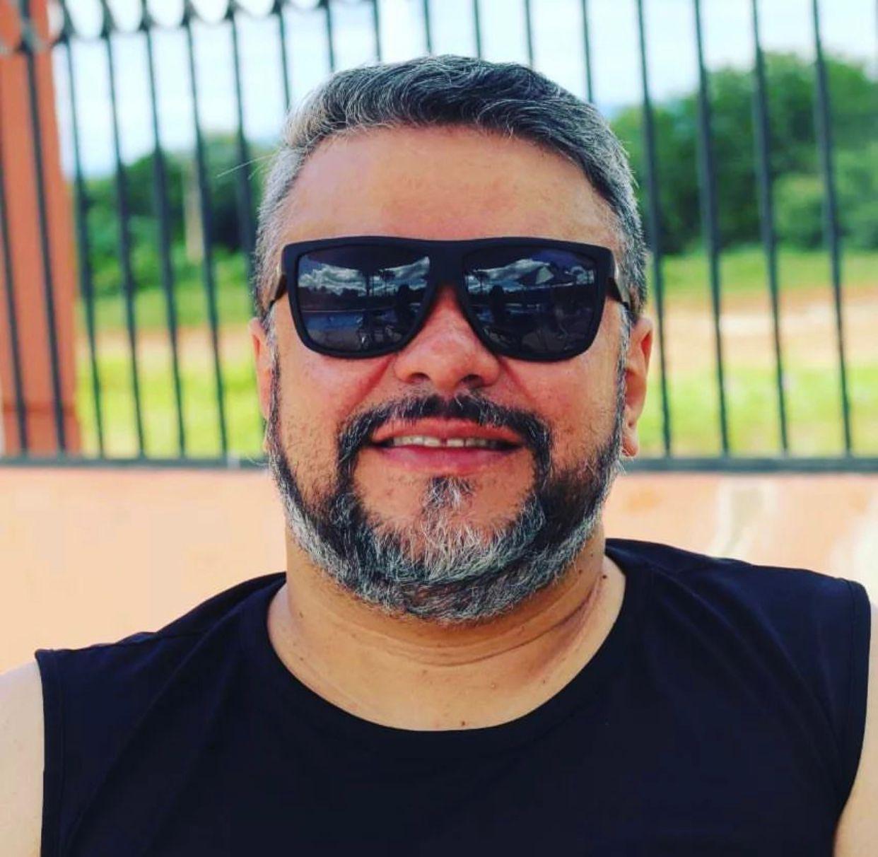 LUTO: Morre Herlanio Souza, radialista da Lagoa Grande FM 88.7