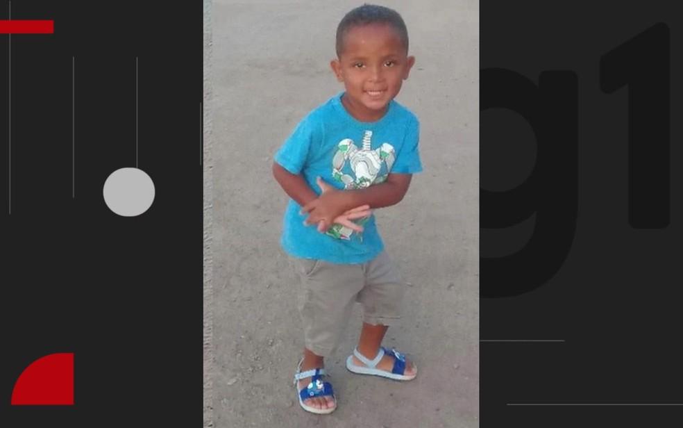 Tragédia: Menino de 2 anos morre após se afogar em comemoração do Dia das Crianças com família na Bahia