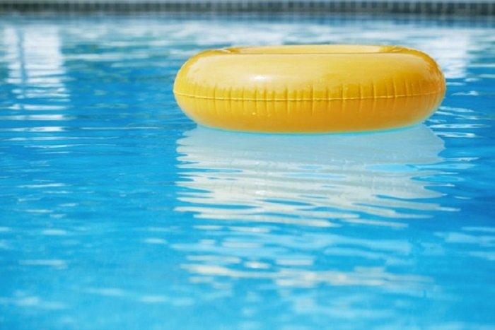 Tragédia: Criança morre afogada dentro de piscina em clube no Sertão de Pernambuco