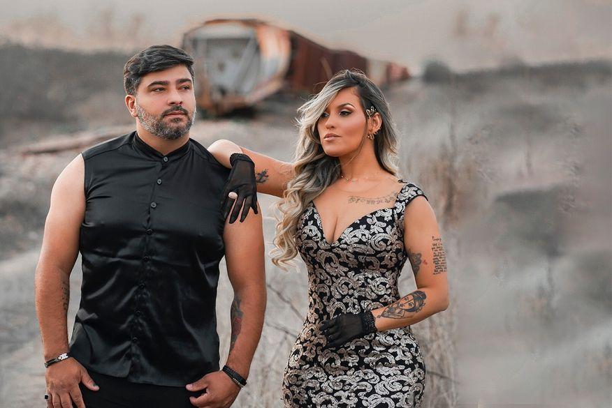Cantores da Banda Seu Desejo passam mal após segurança usar spray de pimenta em show