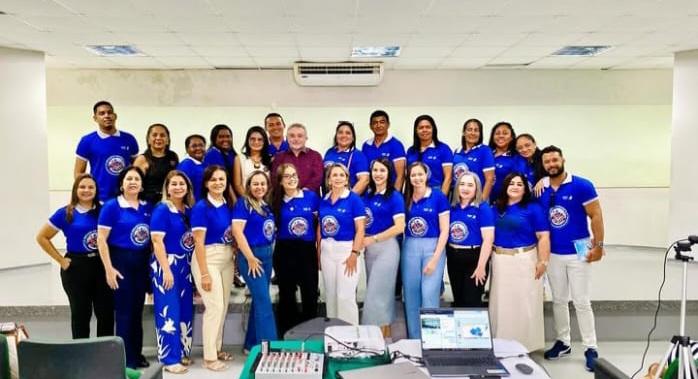 Secretária de Educação de Lagoa Grande-PE destaca a importância de participar do Seminário sobre estratégias e práticas educacionais no Ceará