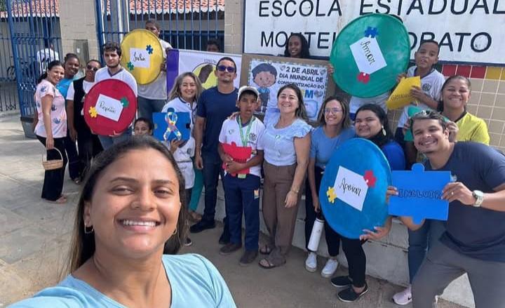 Escola Monteiro Lobato realiza caminhada sobre defender a 